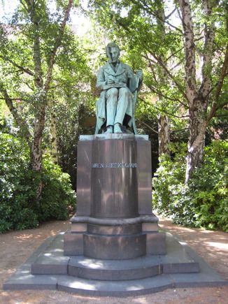 Søren Kierkegaard Søren Kierkegaard