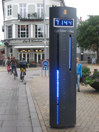 Vandaag ben ik de 7144e fietser die Odense komt binnenrijden Odense cykler