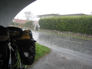 schuilen voor de regen schuilen voor de regen